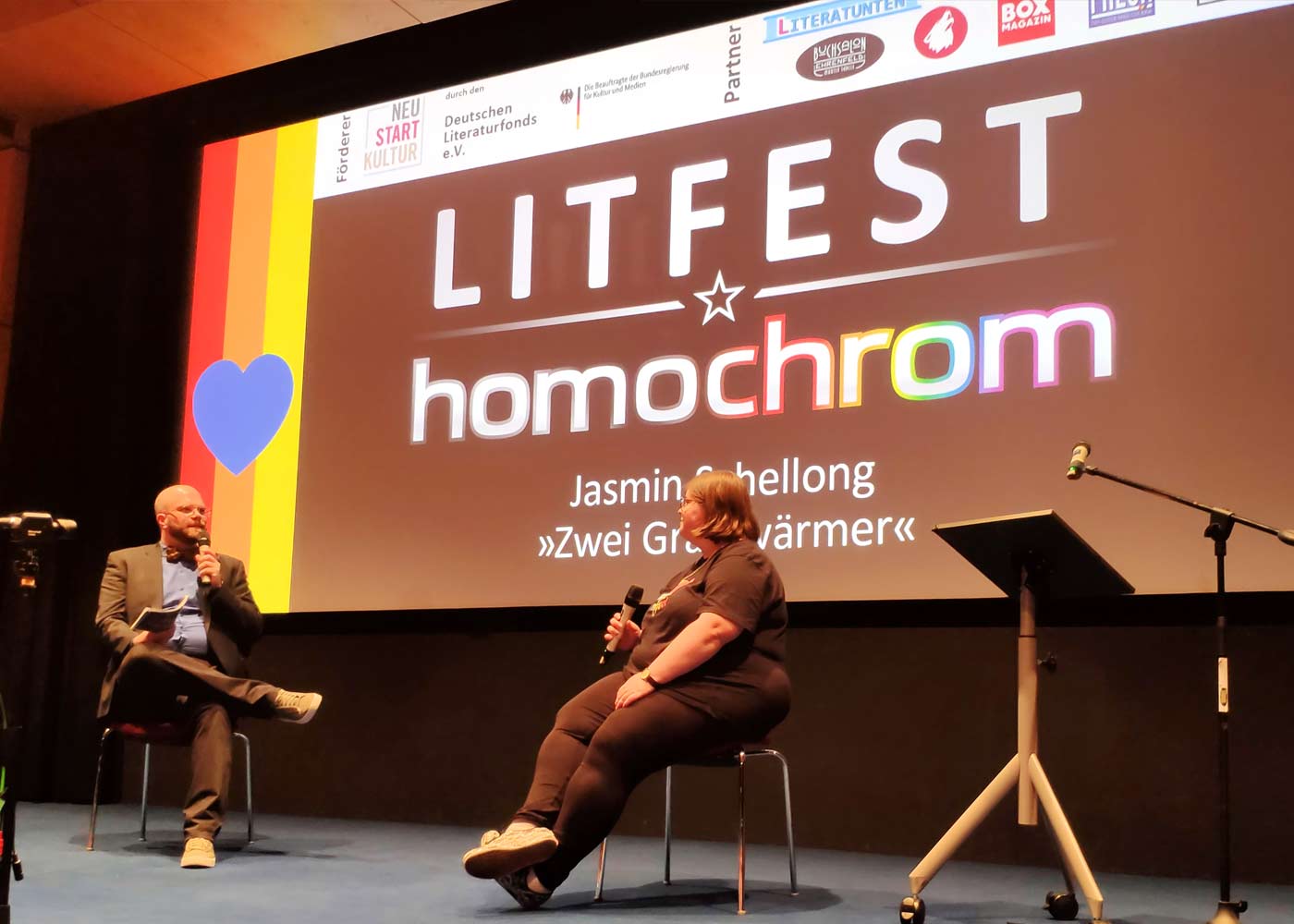 Jasmin Schellong beim moderierten Publikumsgespräch beim ersten Litfest homochrom 2021
